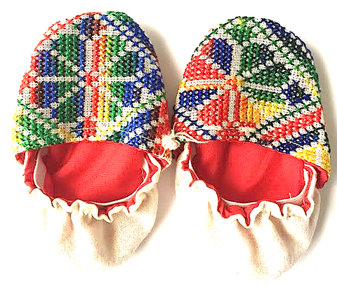 HANDMADE EMBROIDERED BABY SHOES 0-6 MONTHS